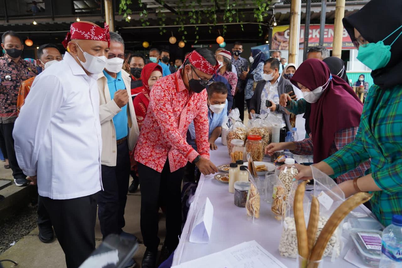 Kemenkopukm Dorong Umkm Masuk E Katalog Lkpp