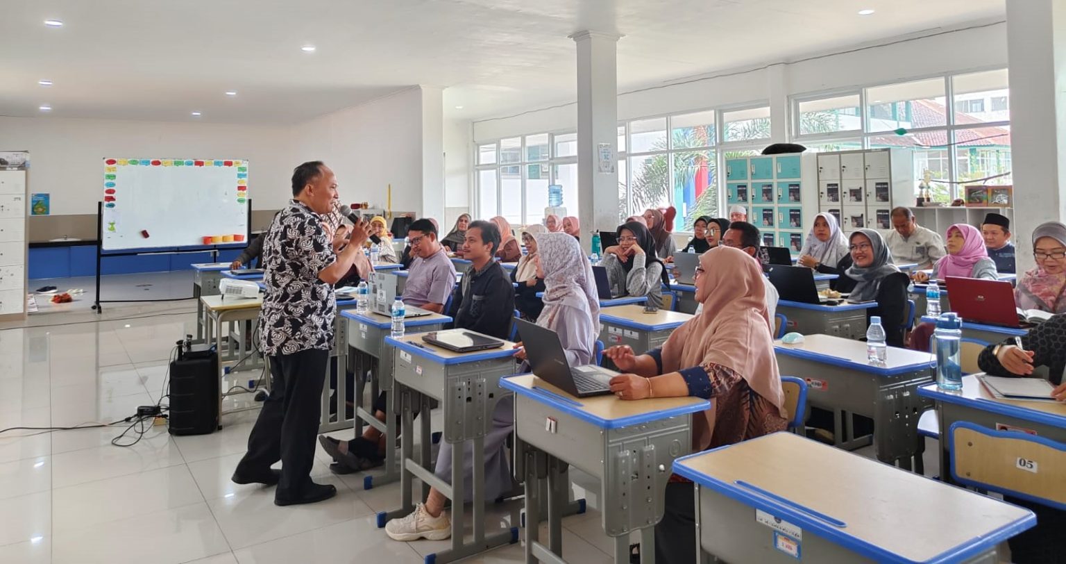 Sd Bosowa Bina Insani Gelar Workshop Lesson Study