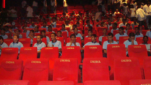 Buat Hobi Nonton! Cinemax Buka Bioskop Baru di Bogor