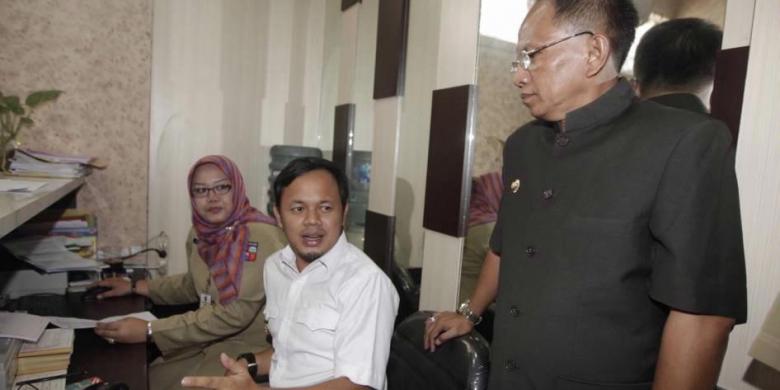 Ehem..ehem.. Gara-gara 15 Pejabat, Bima – Usmar Marahan?