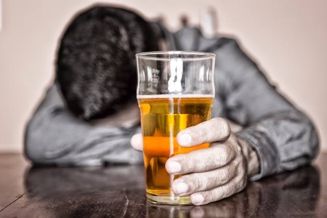 Baleg DPR Mulai Rancang RUU Larangan Minuman Beralkohol, Sanksinya Bisa Sampai Rp 50 Juta