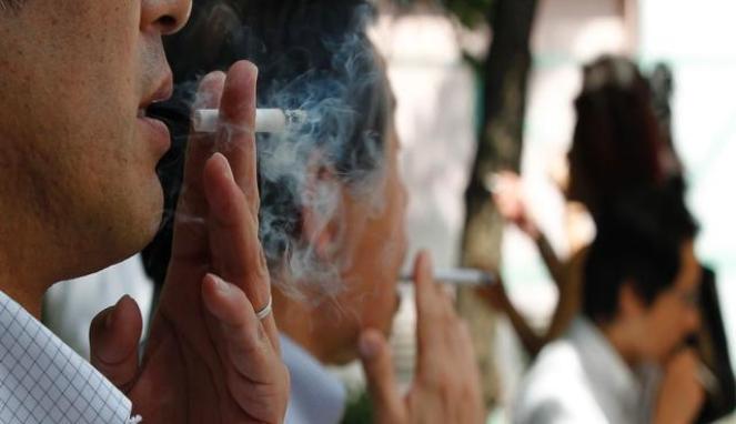 Larangan Rokok di Rumah Berlaku untuk Orang Miskin Bogor