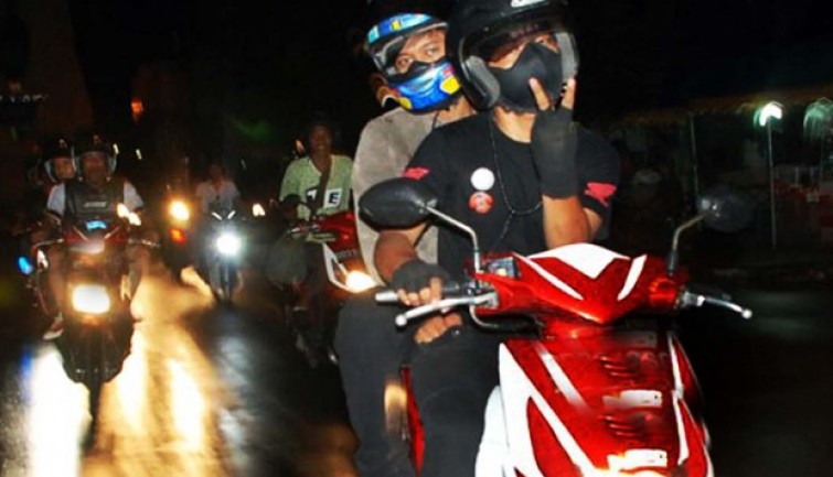 Heboh Geng Motor Kembali Marak di Bogor. Sehari Tujuh Orang Dibacok!!