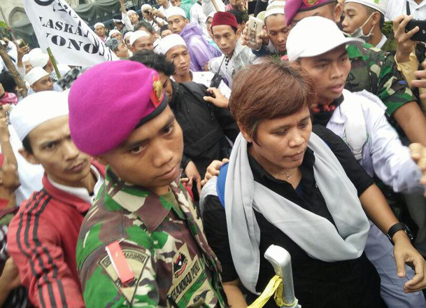 Video: Ngaku Dianiaya, Wartawati Metro TV Polisikan Massa Aksi 112
