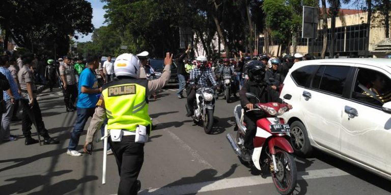 Konvoi ke Bogor, Sopir Ojek Online dari Jakarta Diusir