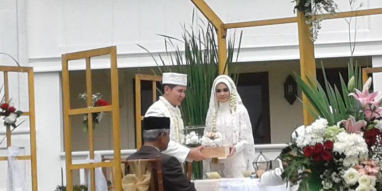 Nikah di Bogor, Haykal Kamil Sah Jadi Suami Tantri Namira