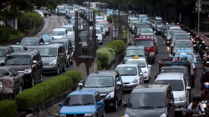 Ribuan Kendaraan Kena tilang, Berikut Ini 25 Ruas Jalan yang Terkena Aturan Ganjil-Genap