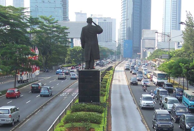 Mobil dari Luar Jakarta Perlu kah Bayar?