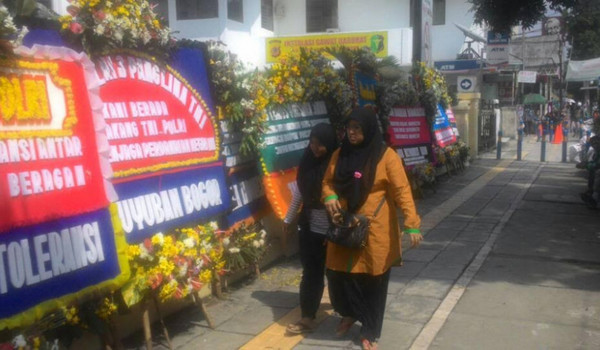 Demam Kiriman Bunga Juga Menular ke Polres Bogor Kota