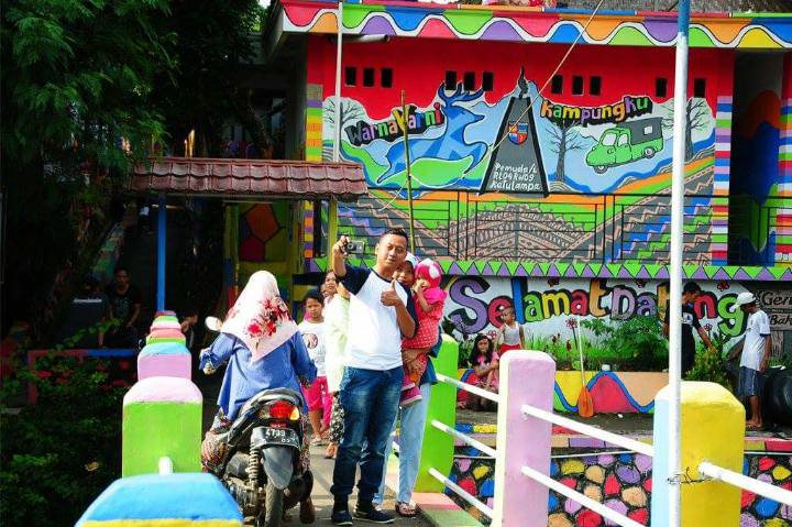 Lagi Ngehits, Kampung Warna Warni Bogor Jadi Wisata Baru