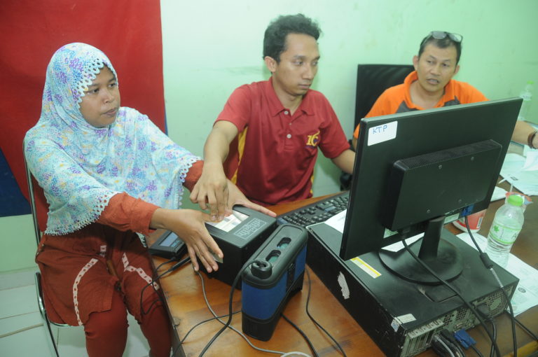 Lama Nunggu KTP-el, Ini Penjelasan Disdukcapil Kabupaten Bogor