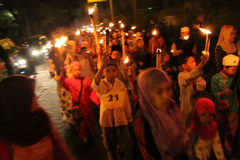 Malam Ini Ada Pawai Obor di Kota Bogor, Cek Titik Macetnya