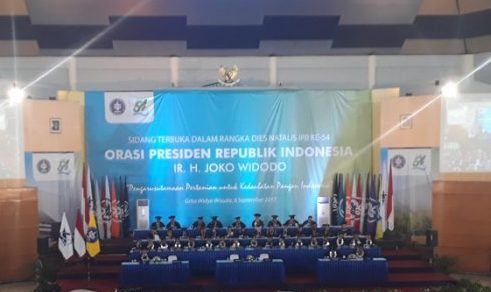 Dies Natalis IPB ke-54, Jokowi Berikan ‘Kado’ Bibit Padi