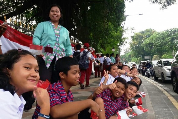 7.200 Siswa di Bogor Turun ke Jalan