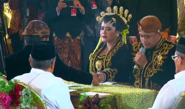 Sah! Bobby Nasuttion Jadi Suami Putri Jokowi