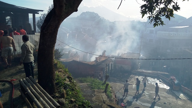 Rumah se-RT di Kampung Gudang Bogor Ludes Terbakar