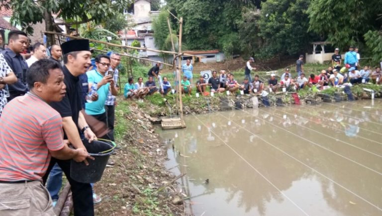 Dedie Rachim Ajak Warga Kota Bogor Rawat Sungai