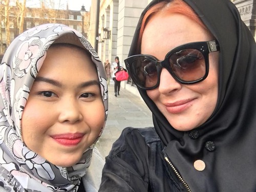 Ini Lho Tika Mulya, Stylist Lindsay Lohan Asal Indonesia