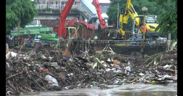1.500 Ton Sampah dari Bogor Migrasi ke Jakarta