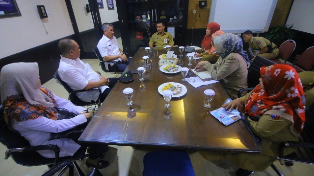Bahas Empat Agenda, Sekda Terima Kunjungan Kadisperumkim Jawa Barat