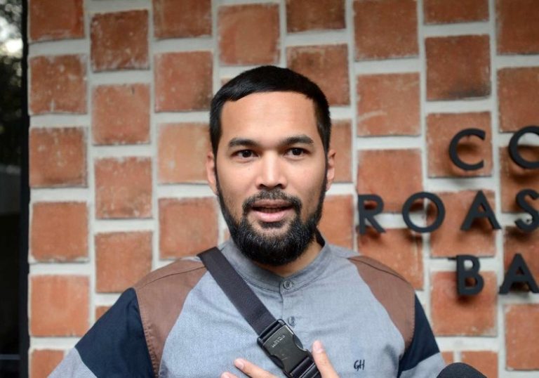 Ingin Berbagi Edukasi, Teuku Wisnu dan Arie Untung Buat Animasi Anak
