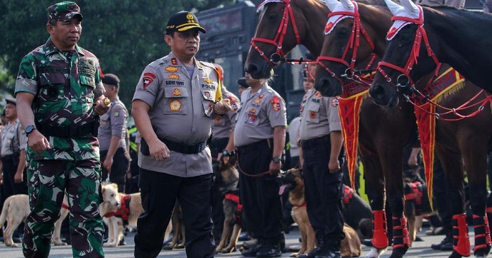 Polisi-TNI Diimbau Siaga di Titik Rawan Untuk Antisipasi Banjir Jakarta