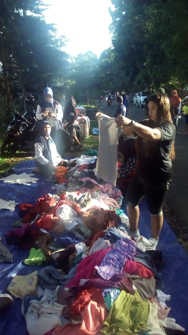 Relawan Nasdem Kota Bogor Gelar Bazar Untuk Korban Bencana