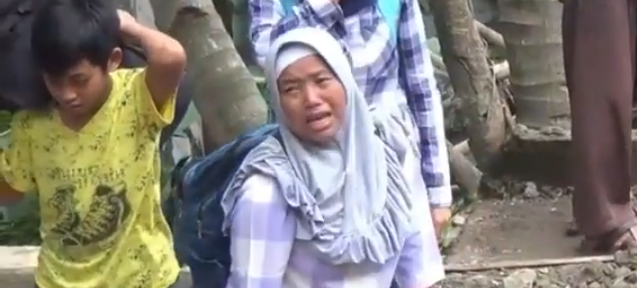 Video, Korban Longsor Sukajaya Berbondong-bondong Sambil Menangis Menuju Pengungsian