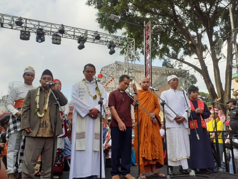 Enam Pemuka Agama Buka Acara Bogor Street Fest CGM 2020