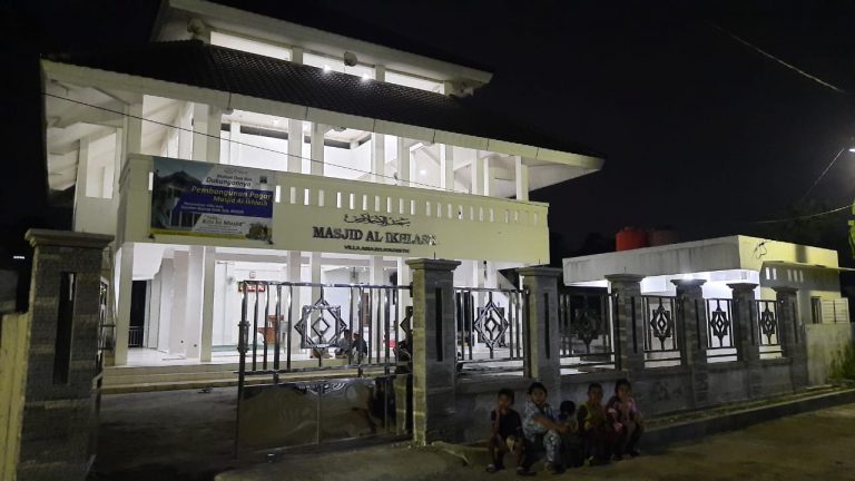 Dua Motor Hilang Saat Ditinggal Shalat Maghrib di Masjid Al-Ikhlas Bojonggede