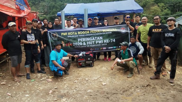 PWI Kota Bogor Syukuran HPN  di Camp Pengungsian Sukajaya