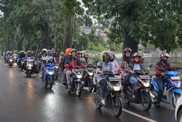 DAM Ajak Pengguna Honda BeAT Series Nonton Bareng dan Keliling Kota Bandung