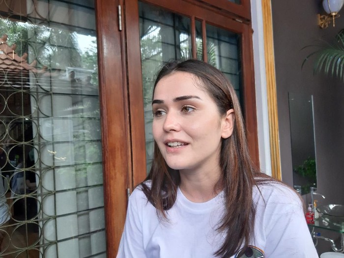 Heboh Virus Corona, Senk Lotta Kaget Harga Masker Melonjak