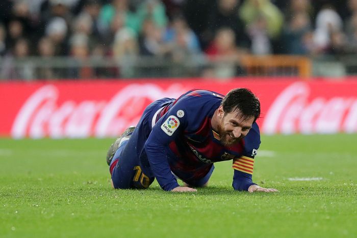 Lionel Messi Berkerja Sendirian