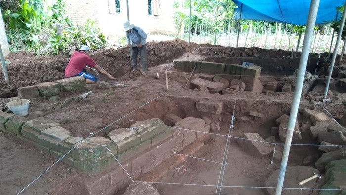 BPCB Jatim Menemukan Mandapa hingga Uang China di Candi Keboireng