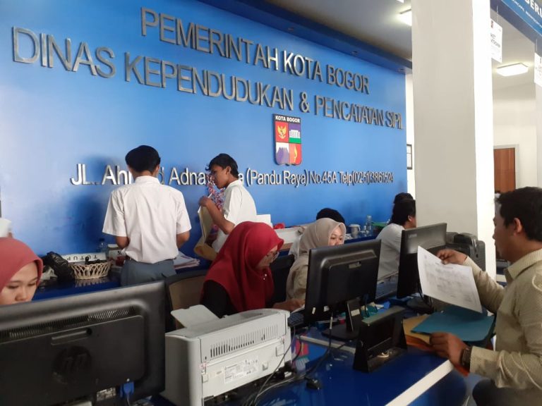 Disdukcapil Kota Bogor Bisa Cetak 700-800 e-KTP per hari