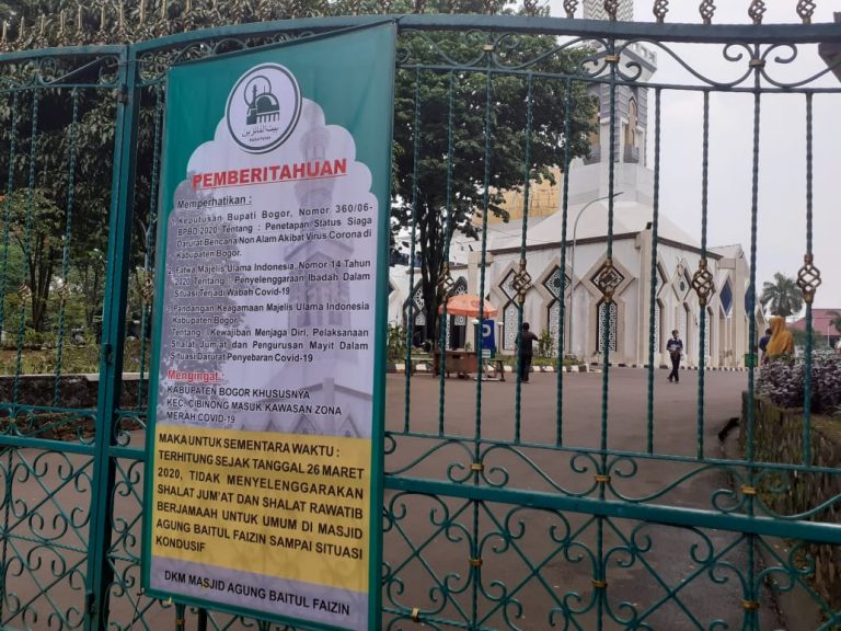 Hari Ini Masjid Agung Baitul Faizin Cibinong Tidak Menggelar Salat Jumat