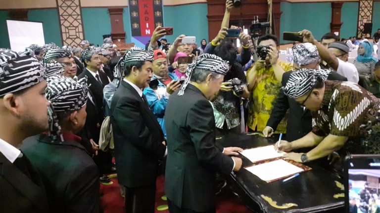 70 Pengurus Kadin Kabupaten Bogor Resmi Dilanti