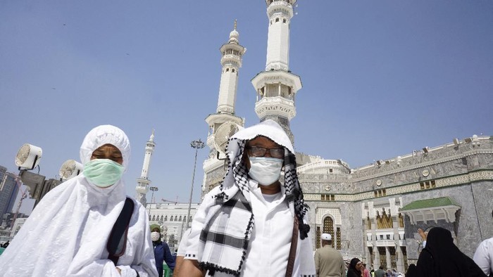 KBRI Riyadh Imbau WNI Tak ke Mekah-Madinah dan Berhati-hati Sebar Info Corona