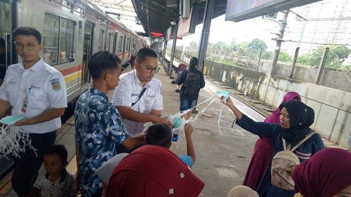 Penumpang di Stasiun Bogor Dicek Suhu Tubuh