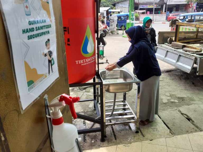 PD Pasar Tohaga Pasang Wastafel Portable di Semua Pasar Kabupaten Bogor