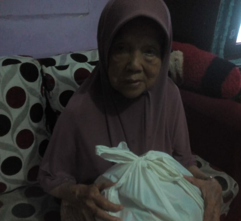 Alhamdulillah, Spirit Ramadhan Property Syariah Peduli Covid 19 Bagi Sembako untuk Dhuafa dan Guru Ngaji