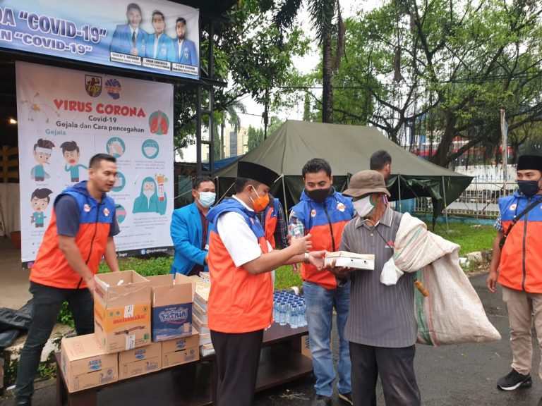DPD KNPI Kabupaten Bogor Sediakan 500 Nasi Box untuk Berbuka