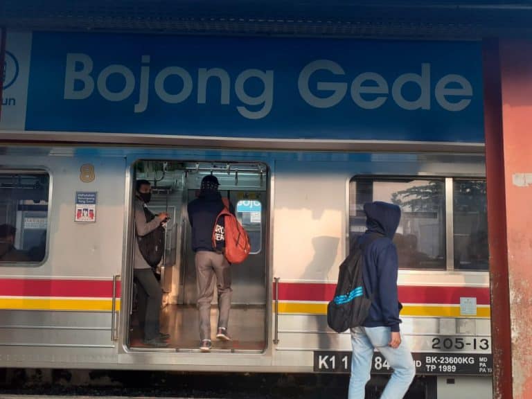 Tiga Penumpang KRL Bogor-Jakarta Positif Korona, Bogor Minta Operasional KRL Dievaluasi