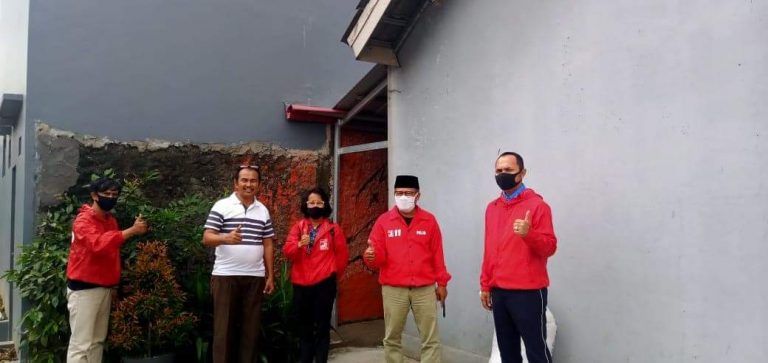 PSI Kota Bogor Bagikan Bantuan Sembako Bagi Warga Nias di Kota Bogor