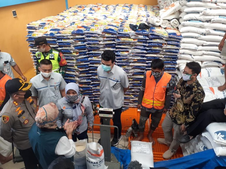 Pemkab Bogor Sudah Distribusikan Bansos  2.449.590  Kilogram Beras
