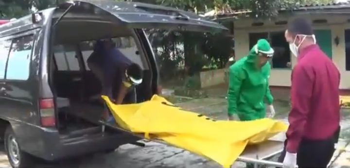 Video Detik-detik Penemuan Mayat di Kamar Hotel di Bogor