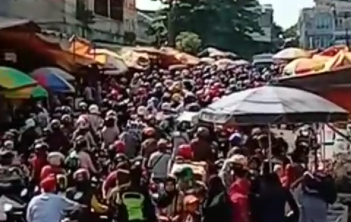 Pasar Anyar Membludak tak Terkendali, Bima Arya Mulai Curiga Hal Ini