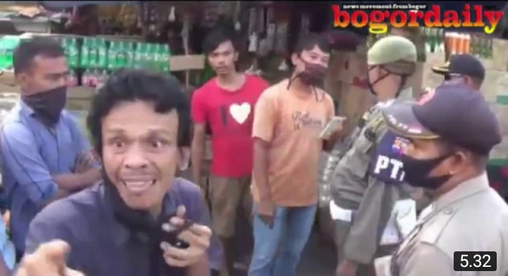 Video Ricuh SatlpolPP vs PKL Pasar Anyar Bogor