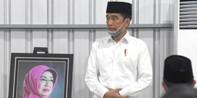 Akui Data Penerima Bansos Bermasalah, Jokowi Meminta Warga Tak Mampu Belum Dapat Lapor